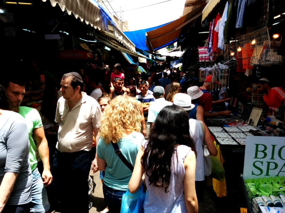 Market 6