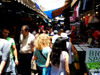 Market 6