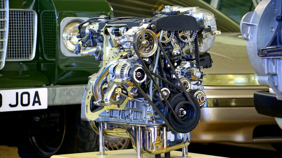 Motor vehicle auto