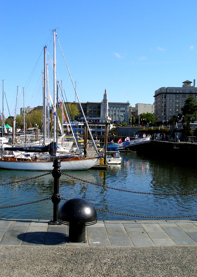 A Day in Victoria, BC 02/09