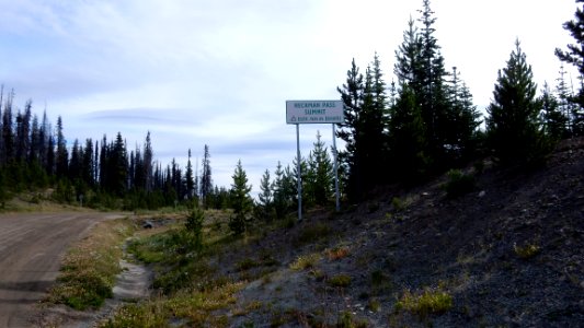 Approaching the Summit of Heckman Pass