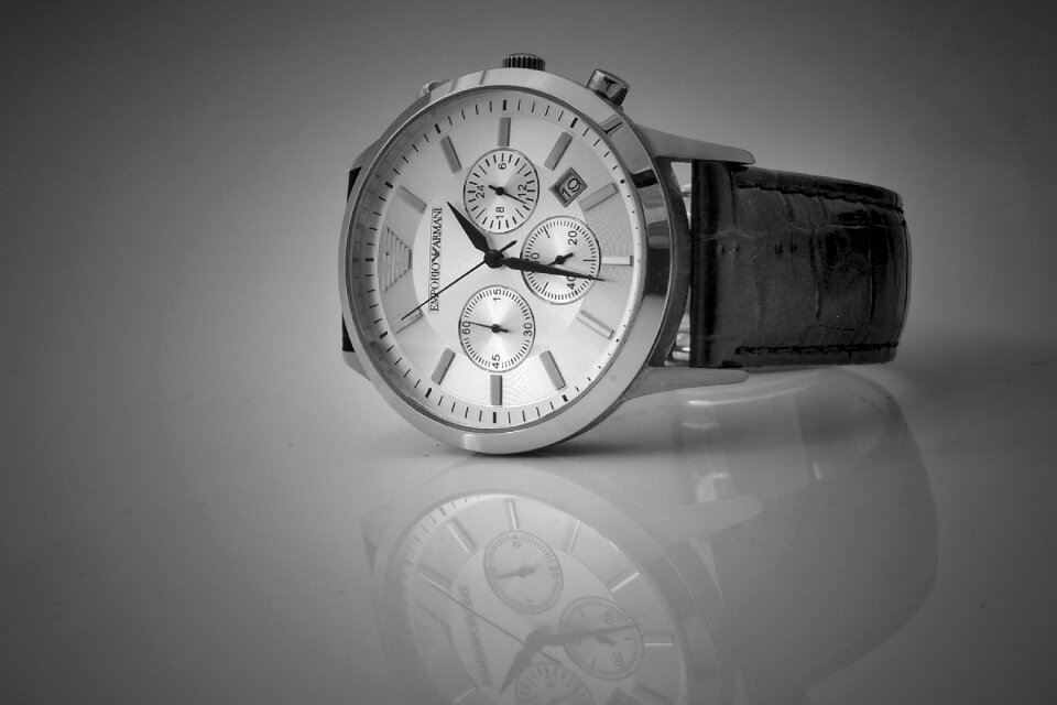 Watch wristwatch gray time