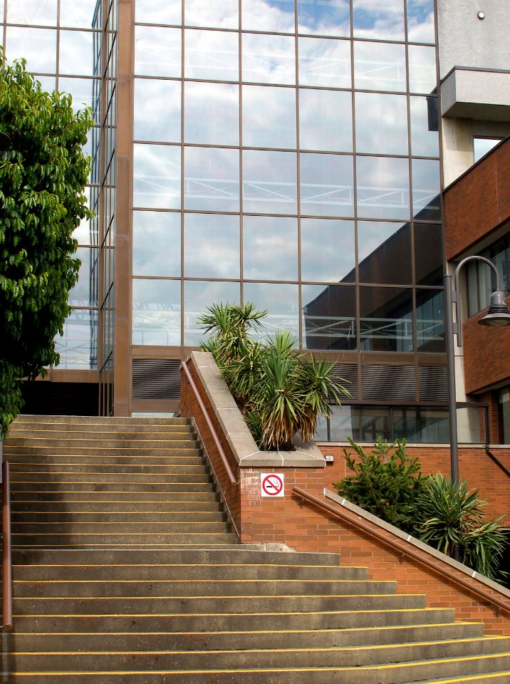 Douglas College 01/04