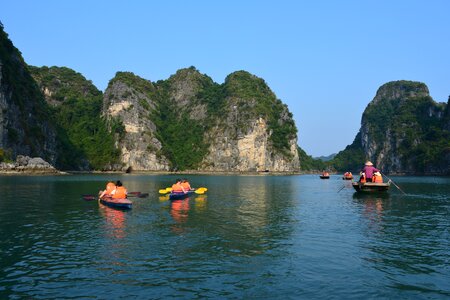 Cruise kayaking sea