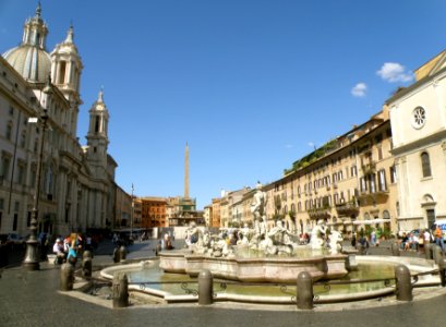 Piazza Navona 7