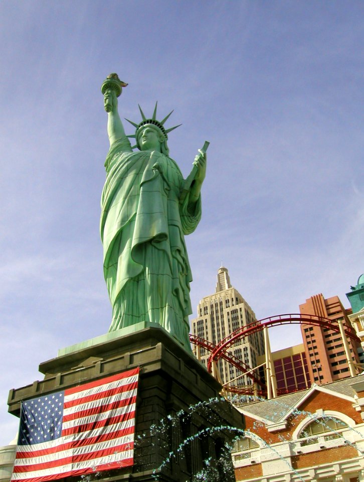 Vegas Nov 2002 - 05