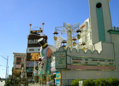 Vegas Nov 2002 - 02
