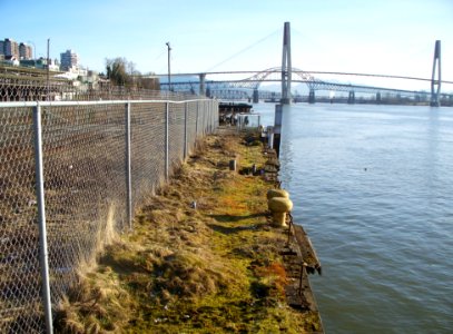 03/2009 - Downtown Pier Park, New Westminster photo