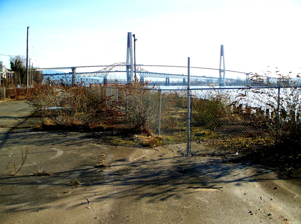 03/2009 - Downtown Pier Park, New Westminster