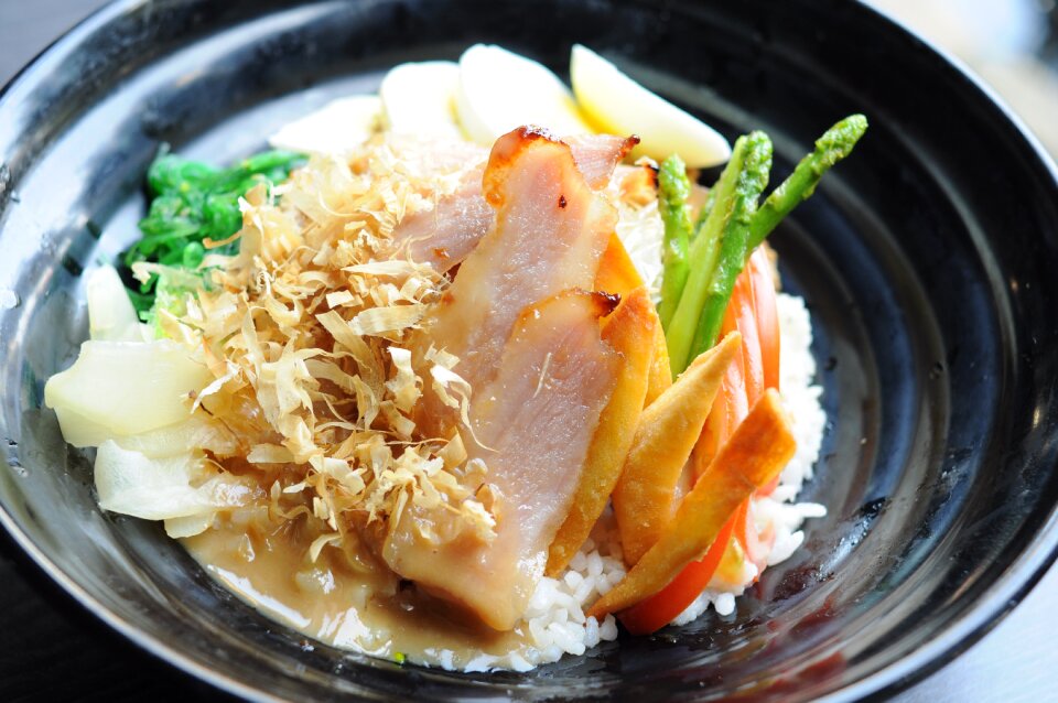 Miso matsusaka pig rice bowl matsusaka pig rice bowl