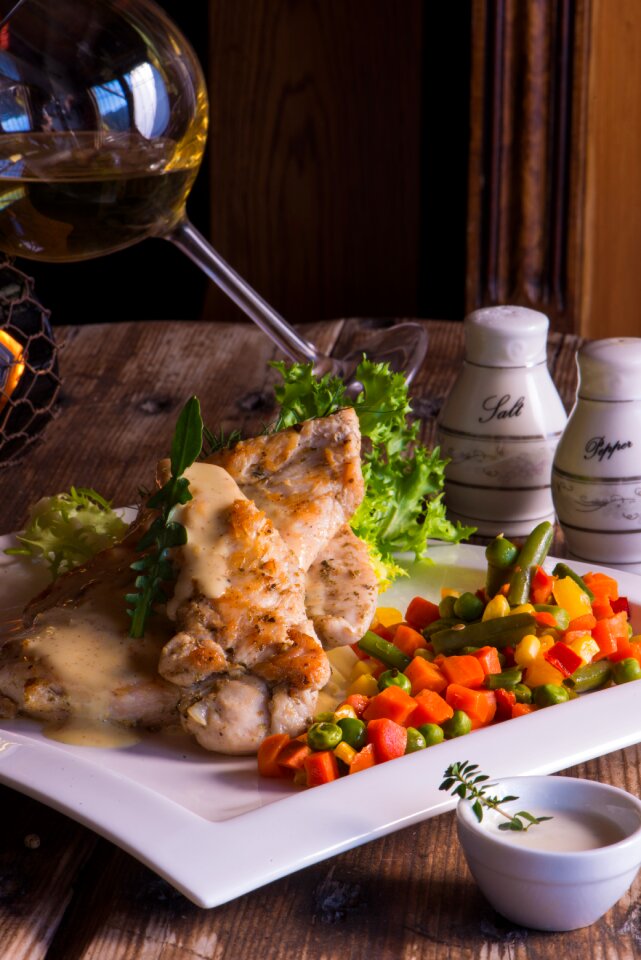 Wine gourmet salad