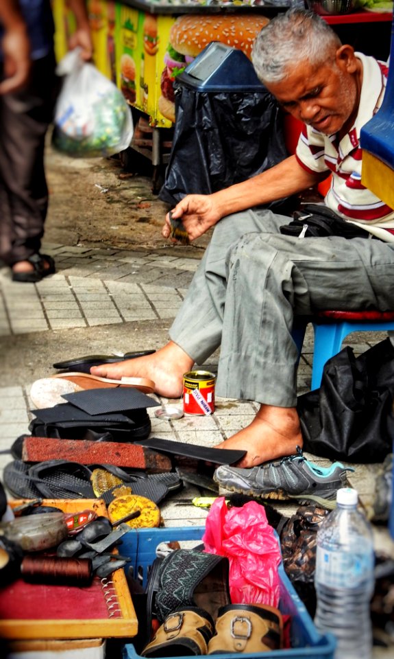 Sidewalk Shoe Repair