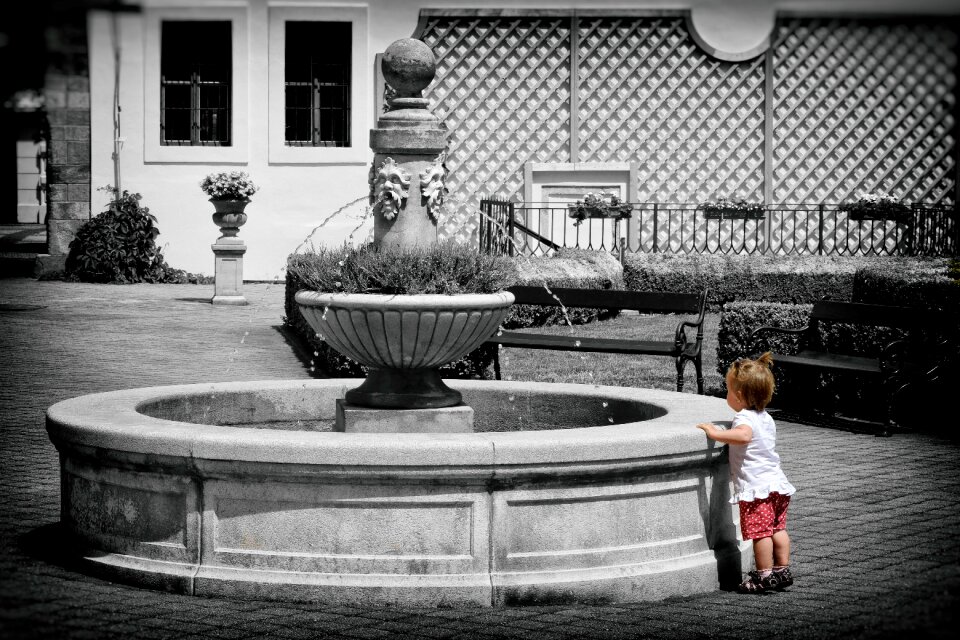 Water baby girl castle