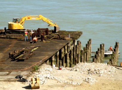 Removing the Old Pier photo