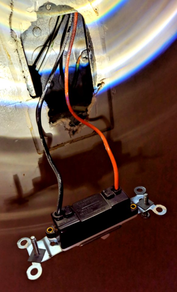 Damn. No Neutral Wire!