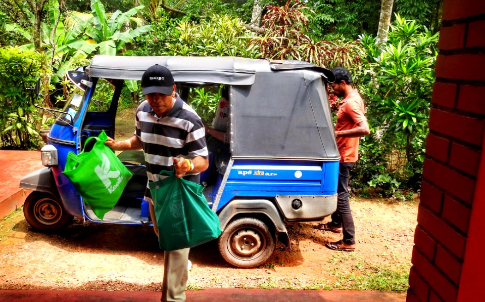 Many Bags to Unload