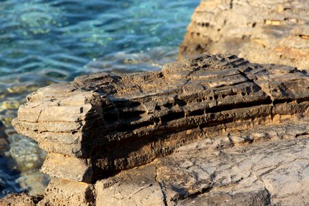 Stone structure wave
