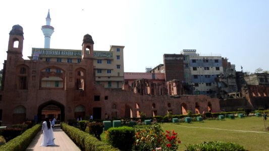 Visiting Lalbagh Fort