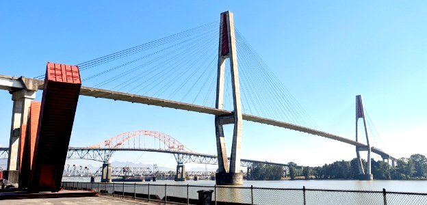 SkyTrain Bridge photo