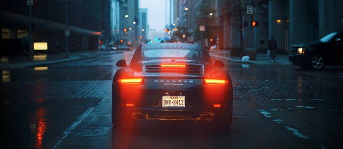 Porsche rainy road photo