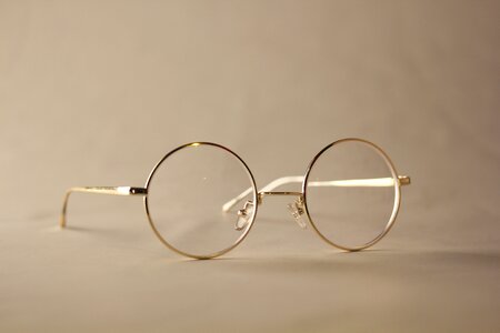 Glasses retro gold
