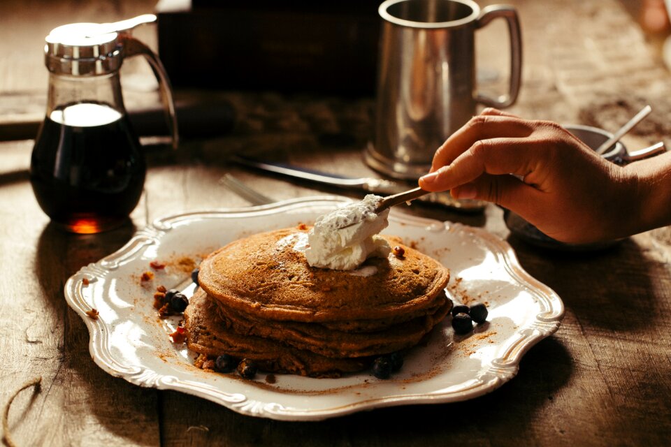 Pancakes plate table