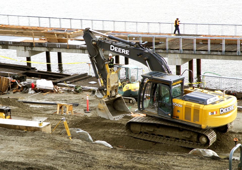 Pier Park Const. - Feb 1, 2012 - 003