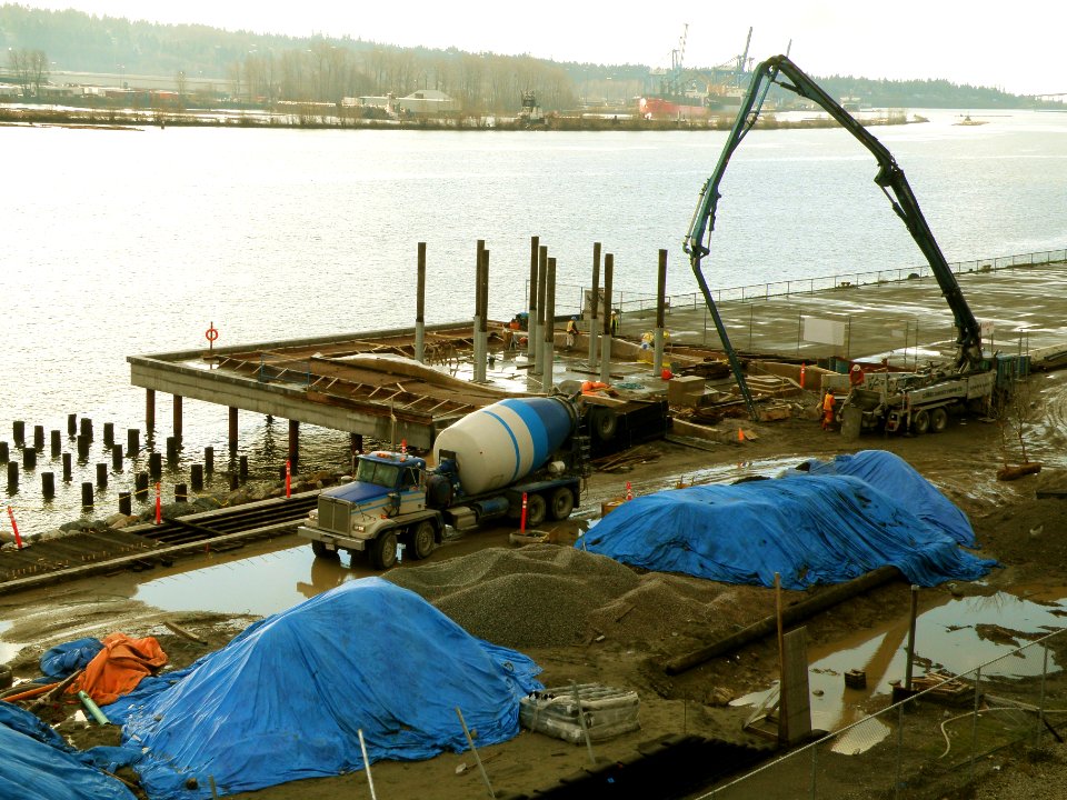 Pier Park Const. - Feb 1, 2012 - 004