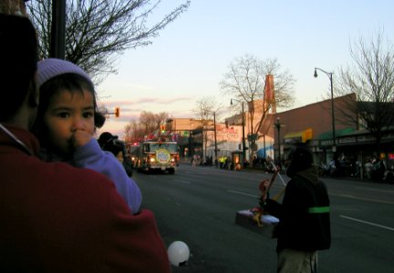 Santa Parade 2005 1/4