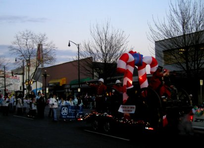 Santa Parade 2005 3/4