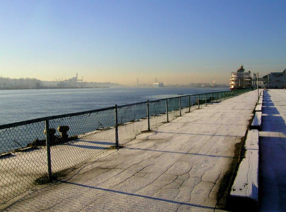 Frosty Quay 01/04