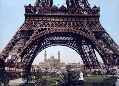 In 1900 france 1887-1889 work