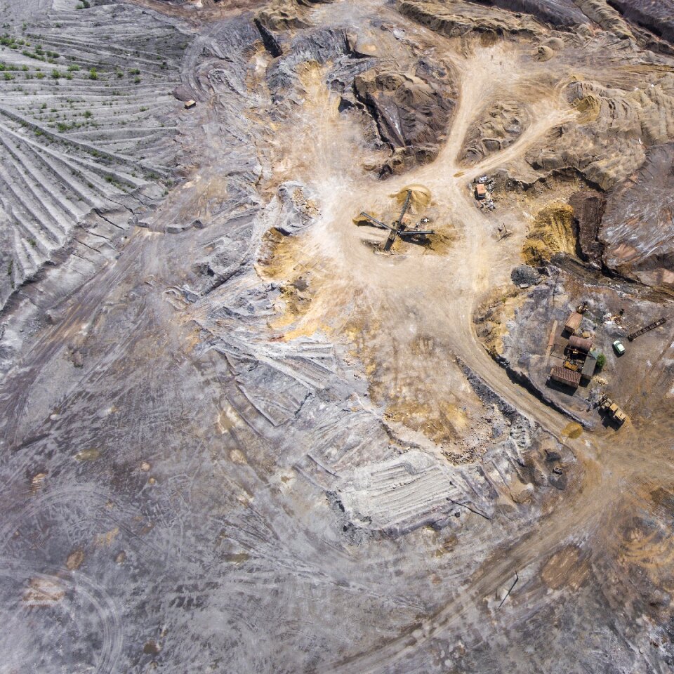 Bedrock truck stone