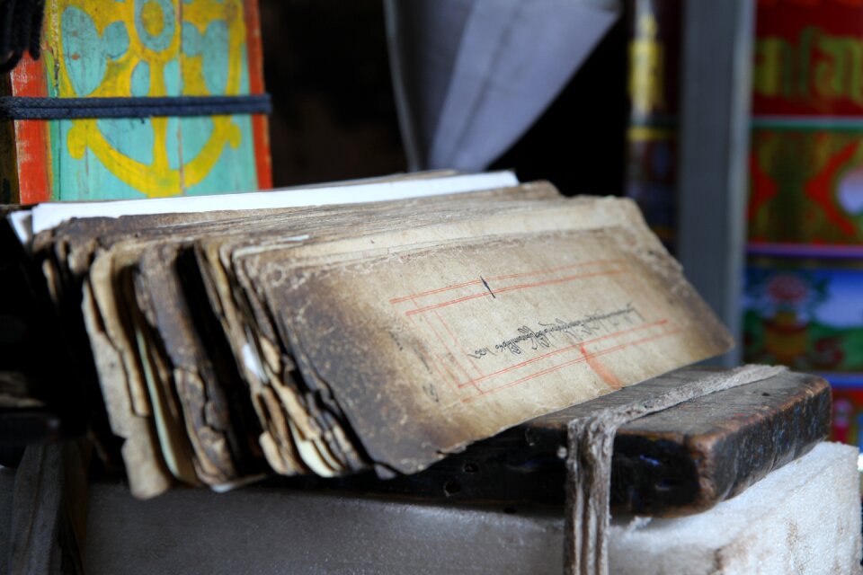 Verses books tibetan buddhism