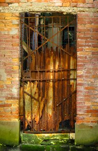 Old ruin lapsed