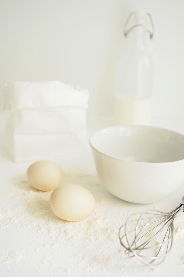 White on white kitchen food