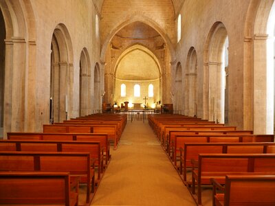 Abbaye de sénanque monastery abbey photo