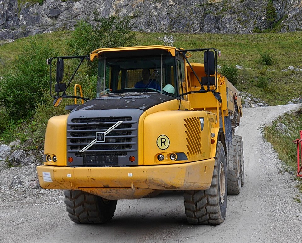 Auto vice commercial vehicle