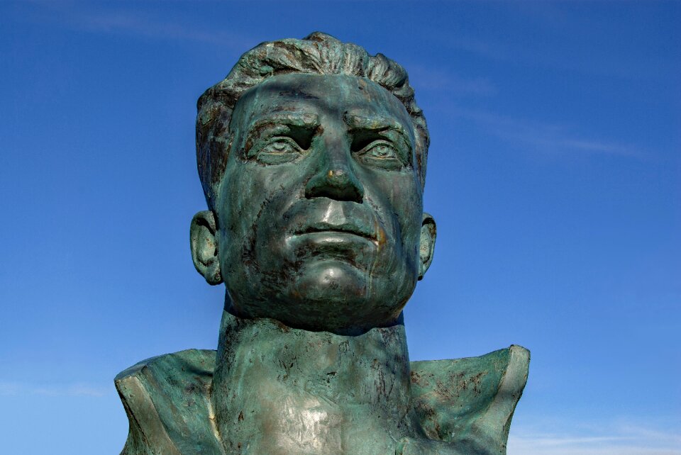 Manouchian memorial marseille