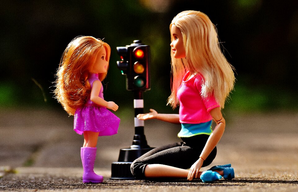 Learn rules of the road traffic lights
