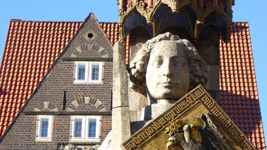 Places of interest statue roland