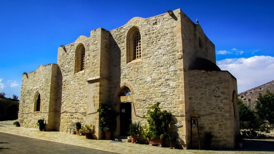 Church architecture 14th century