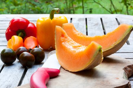 Ceramic tomato paprika