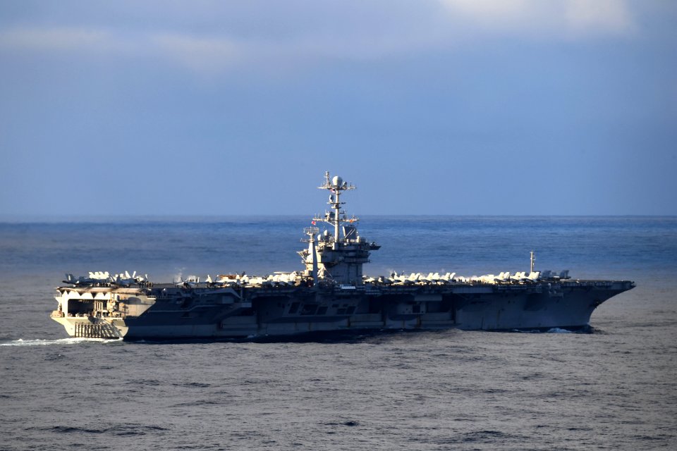 181024-N-EA818-0532