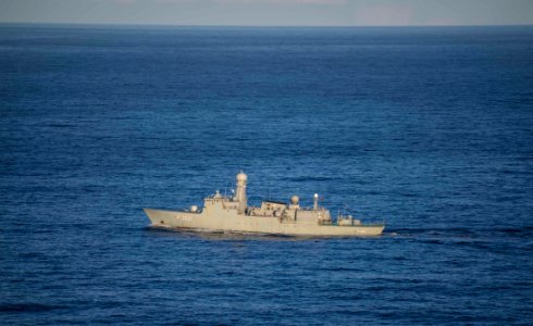 181028-N-KA046-0446