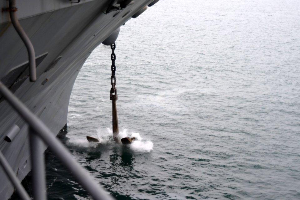 181006-N-EA818-0084