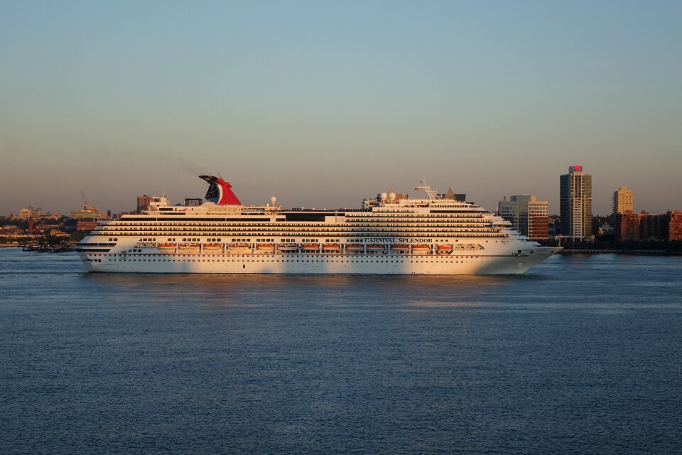 Cruise ship travel boat