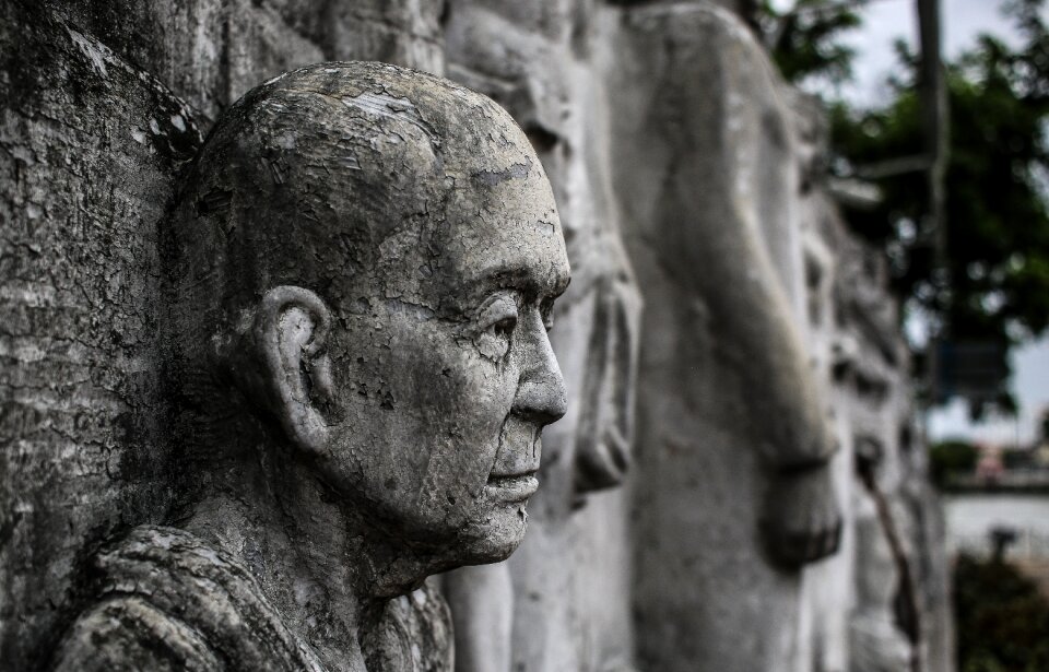Sculpture art figure