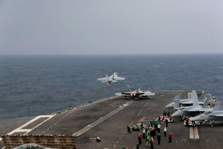 190425-N-FB291-1049