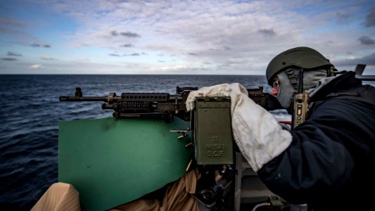USS Carney (DDG 64)